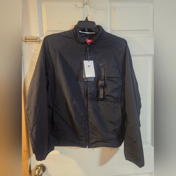 Nike Men's Tech Woven Jacket: BLACK: NEW WITH TAGS: SIZE SMALL - Picture 1 of 6